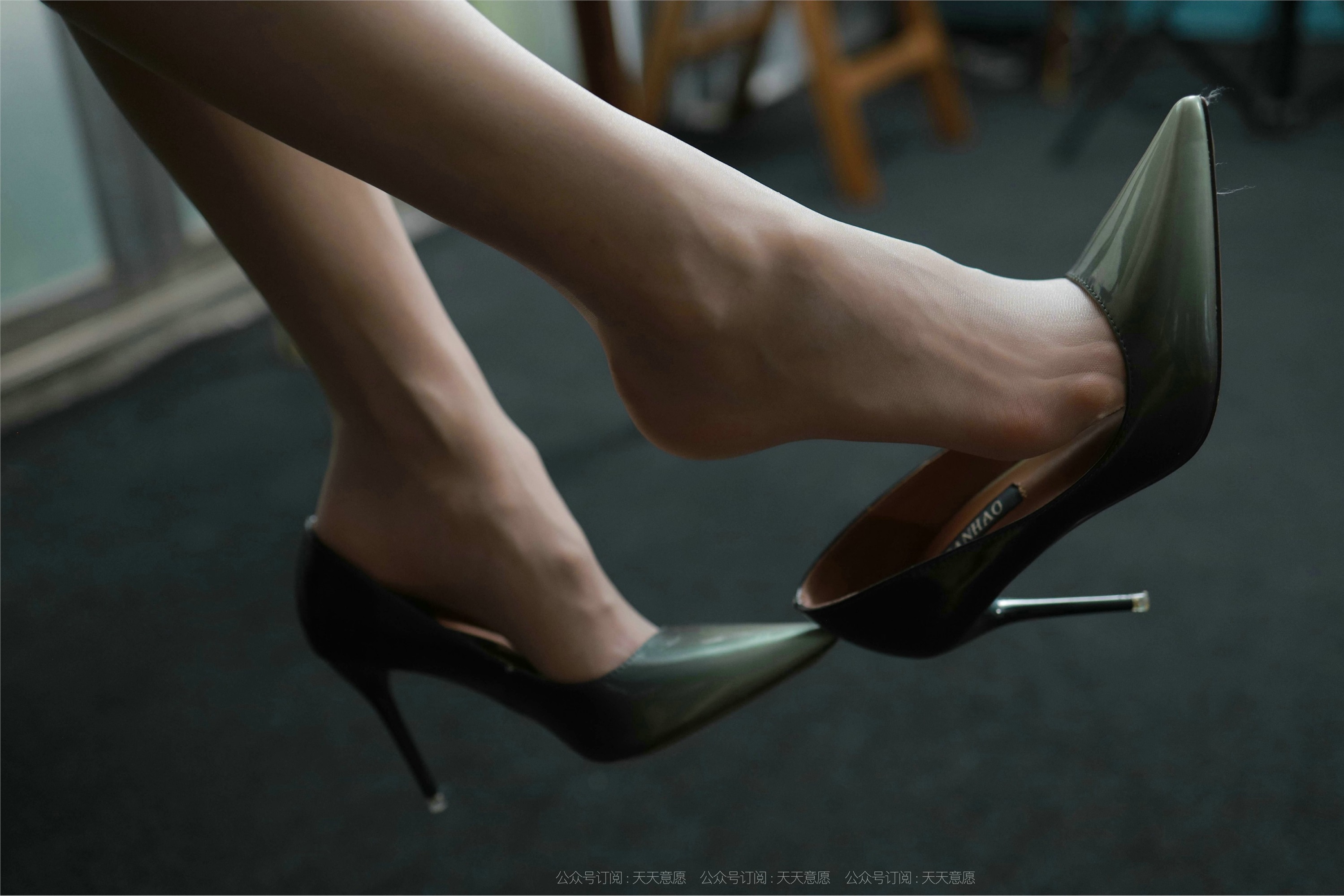 IESS异思趣向  2021.08.20 丝享家895：小六《灰色短裙很迷人》